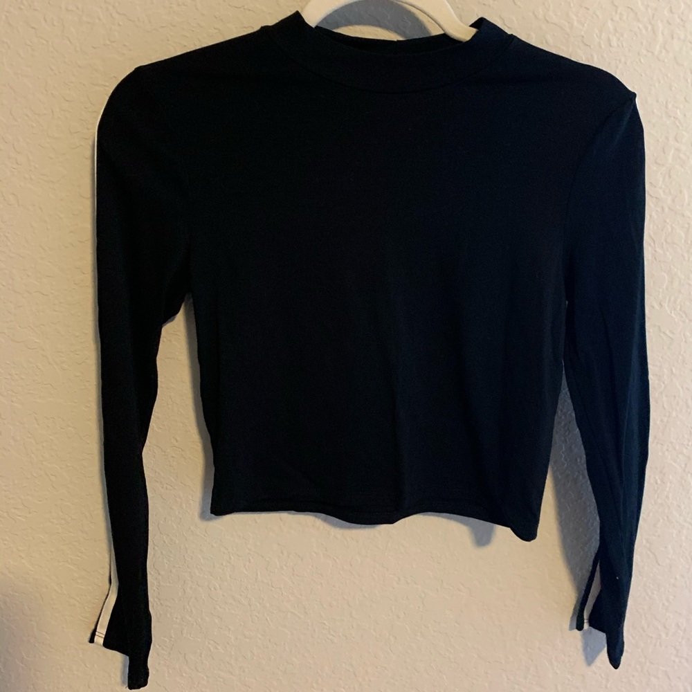 Cropped fashion nova top